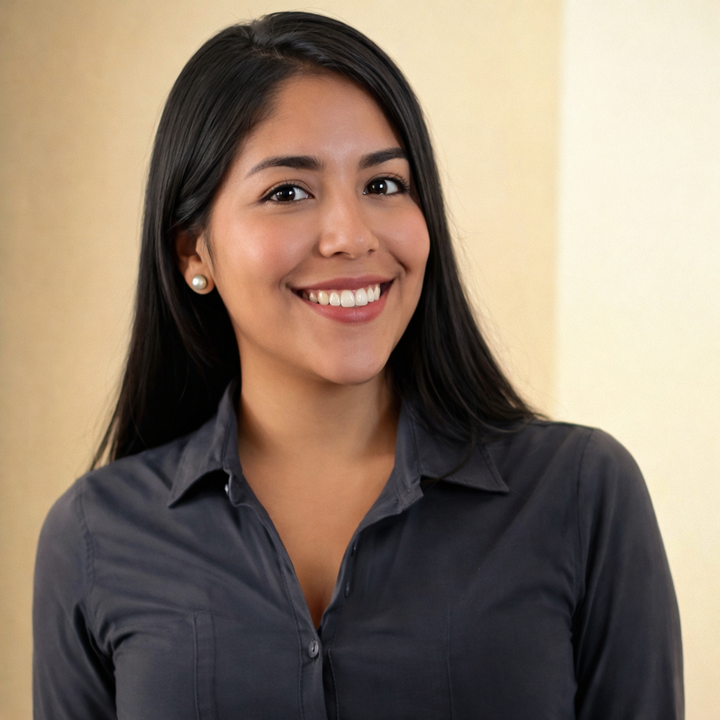 Review by Amanda López