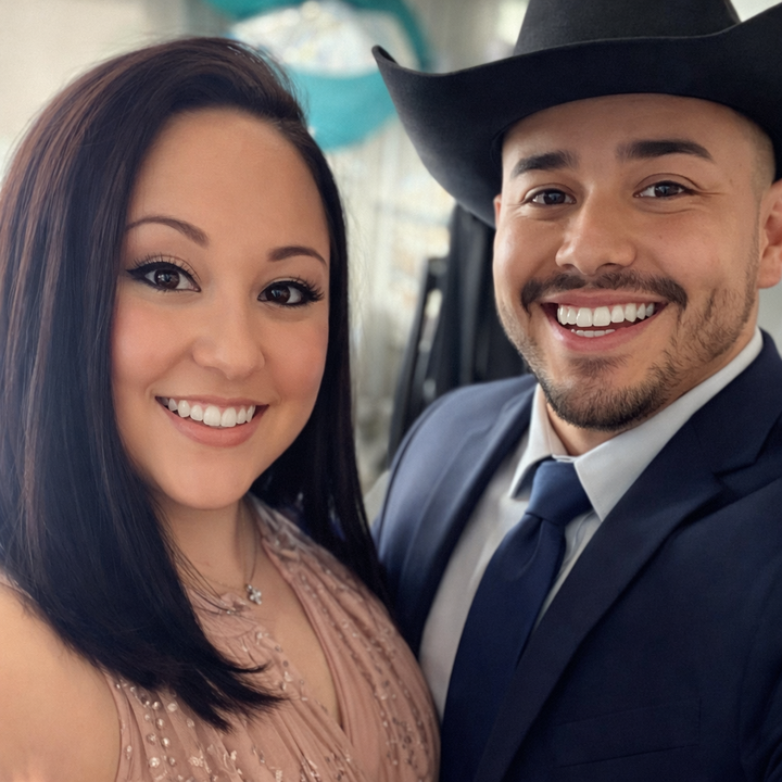 Review by Kathy Proaño.