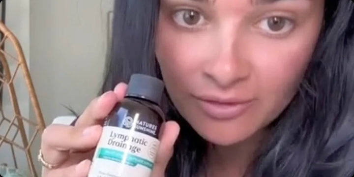 Review by Cristina Ortiz